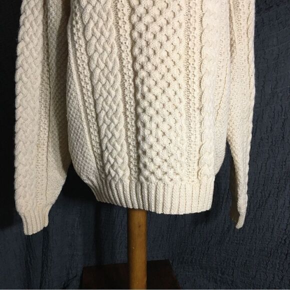 VtG Hand Knit by Cathie Suchodolski Wool Sweater Size Large/ XL - Picture 6 of 10
